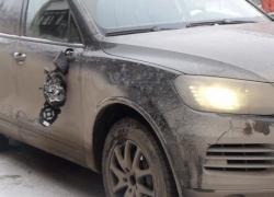 20-летний водитель Volkswagen Touareg сбил неизвестного мужчину в Дзержинском районе Волгограда