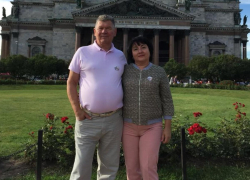 «Всю жизнь защищали людей»: трагедия семьи депутата и ее мужа-офицера, которых убил коронавирус под Волгоградом