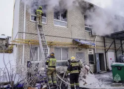 Появилось видео тушения пожара на ста квадратах в Волгограде