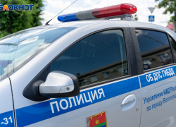 Приезд скорой и полиции к панельной пятиэтажке обернулся выносом трупа под Волгоградом