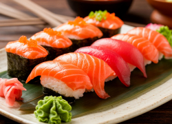 УФАС снова взялось за рекламу роллов «Ёбидоёби» в Волгограде 