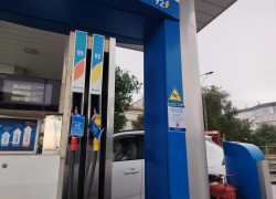 На рубль за ночь подорожал бензин в Волгограде 