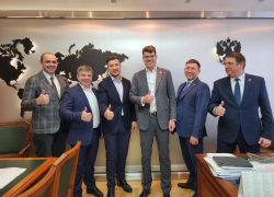 Волгоградский муниципальный депутат похвастался поездкой в Госдуму