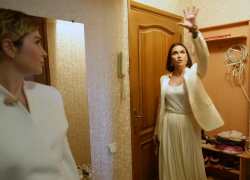 Стучала в стены, чтобы спасли от пьяного отца: Ляйсан Утяшева довела до слез воспоминаниями из Волгограда