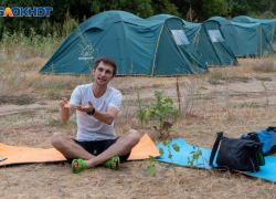 «Коварно вел аполитичную экологическую кампанию»: всё о задержании активиста Михаила Соломонова в Волгограде