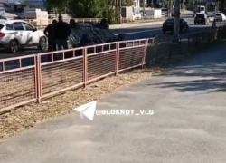 Жесткая авария-перевертыш попала на видео в Волгограде 