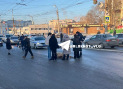 На оживленном пешеходном переходе утром сбили волгоградку