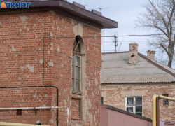 Трехлетняя девочка выпала из окна в Волгограде 