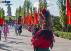 Пока одни купаются во внимании, другие отчаянно пытаются заработать: гороскоп на новую неделю 