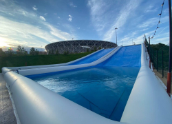 Волгоградку увезли в больницу с обожженными ягодицами после горок в ЦПКиО