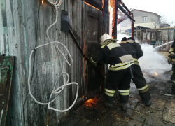 В Волгограде в сгоревшем доме нашли тело человека