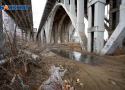 В Волгограде под Астраханским мостом найден труп мужчины