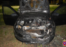 Житель Волгоградской области проник в гараж бывшей любовницы и поджег ее машину