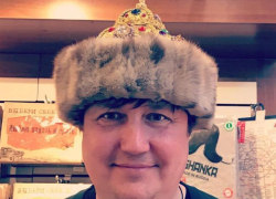 Волгоградский депутат сравнил себя с Красной Шапочкой