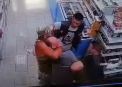 Задержавший педофила в волгоградском магазине полгода работал с ним на стройке