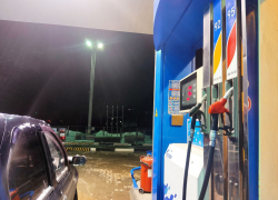 В Волгограде продолжается шоковая заморозка цен на бензин
