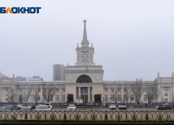 Мужчина умер на вокзале в Волгограде