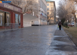 Срочное предупреждение о сильной гололедице выдали волгоградцам