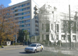 Тогда и сейчас: царицынский кинотеатр «Парнас» - еще одно здание-призрак в Волгограде 