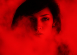 Подруга всадила ножницы в грудь юной волгоградке