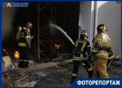 Более сотни человек, беспилотники, поезд и Волга: как 10 часов тушили склад в Волгограде