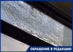 Автобус с разбитым окном выпустили на маршрут в Волгограде