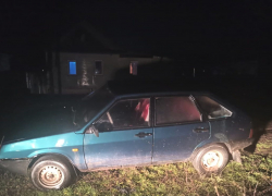 Два подростка угнали "девятку" под Волгоградом: видео юных "шумахеров"