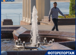 В центре Волгограда заработали фонтаны