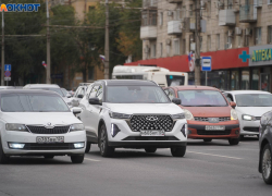 Названо идеальное время для смены резины на зимнюю в Волгограде