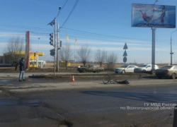 Велосипедист погиб под колесами иномарки в Волгограде