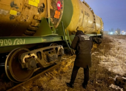 Недалеко от Волгограда 17-летнему подростку поездом отрезало ногу