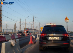 На Волжской ГЭС вновь начались часовые пробки