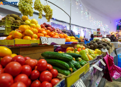 Названы хлеб, сардельки, огурцы и другие волгоградские продукты из Топ-100 лучших товаров России