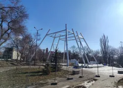 Гигантскую стройку за 120 миллионов в центре Волгограда возобновили после длительной заморозки