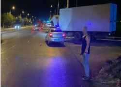 В Волгограде КАМАЗ протаранил маршрутку