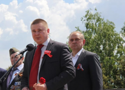 У главного коммуниста города Волжского родилась дочь