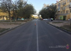 Неуловимого виновника ДТП с пострадавшими разыскивают в Волгограде 