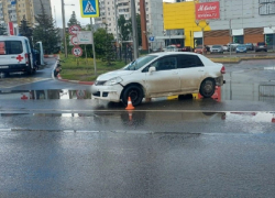 75-летний пенсионер на электроскутере не поделил дорогу с Nissan в Волгограде