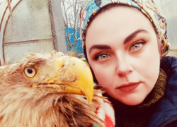 Волгоградская хранительница зверей и птиц Алина Ерина отмечает день рождения