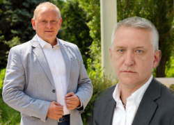 На Аксенова подали в суд из-за памятника мэру под Волгоградом