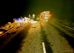 Ночное ДТП с мусоровозом искалечило двоих волгоградцев 