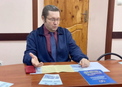 Курсы доллара и евро понизились: изменятся ли от этого цены, рассказал волгоградский экономист