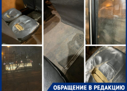 На грязном окне написали "дно": волгоградку возмутил разодранный в клочья автобус