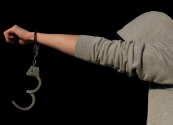 16-летний подросток подозревается в жестоком убийстве двух мужчин в Волгоградской области