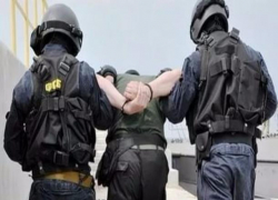 Иностранец на такси доставлял из Москвы в Волгоград наркотики 