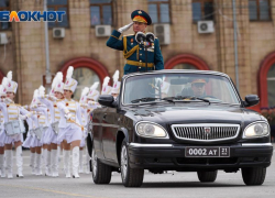 Командующий парадом в Волгограде Андрей Мордвичев возглавил Сухопутные войска РФ