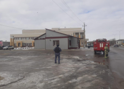 Спецслужбы ринулись спасать Урюпинск от опасного пакета