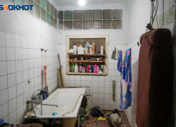 Пьяная мать-рецидивистка в Волгограде избила 16-летнюю дочь 