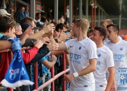 Победный матч команды "Ротор Волгоград" собрал полный стадион болельщиков