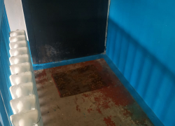 Тротиловую шашку со шнуром обнаружили в многоэтажке Волжского